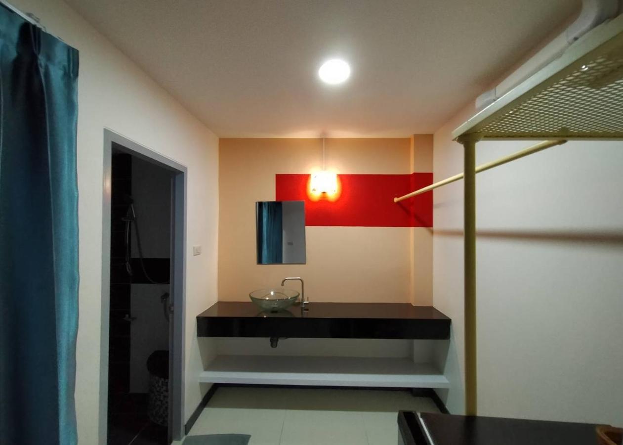 Jirapa Modern Resort Чонбури Экстерьер фото